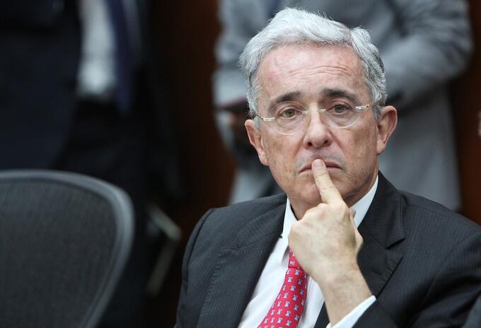 ¿Uribe podrá postularse para las elecciones presidenciales en 2026?