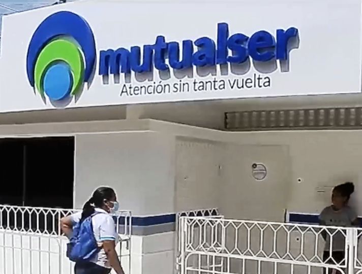 La delincuencia no da tregua en Ciénaga de Oro, sujetos rompieron puerta de EPS Mutualser