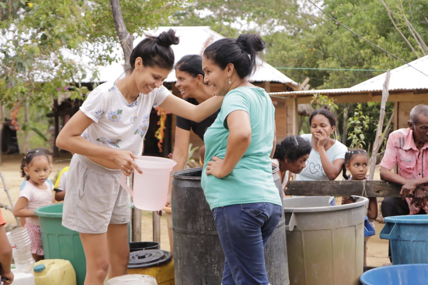 Sigue llegando agua potable a zona rural en Montería