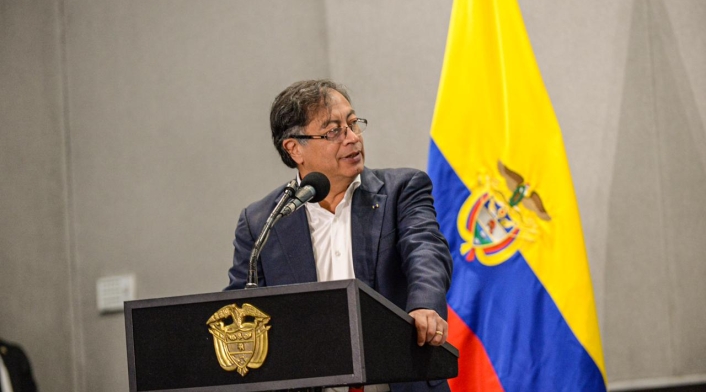 Colombianos critican decisión de Petro: quitó embajada en Israel para ponerla en Palestina