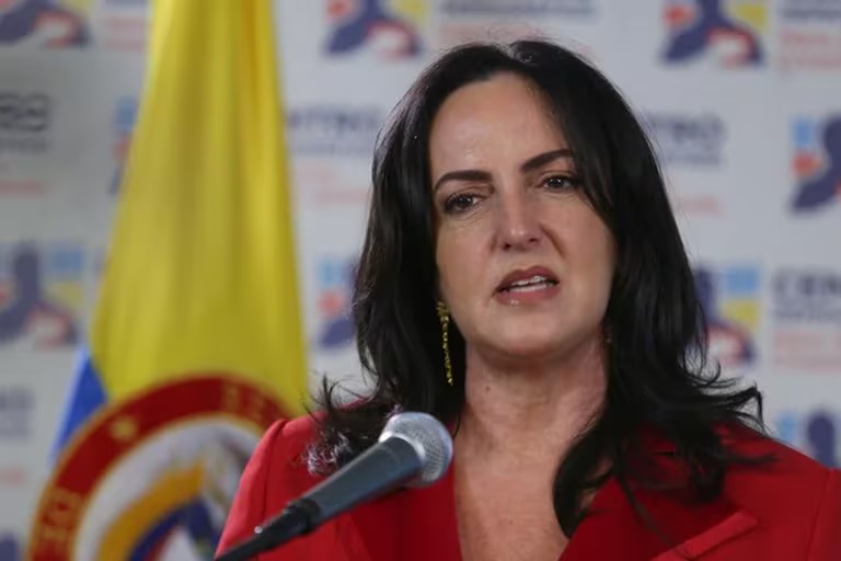 María Fernanda Cabal asegura que el Gobierno de Petro creó 21 consulados por 38 mil millones: “burocracia petrista”