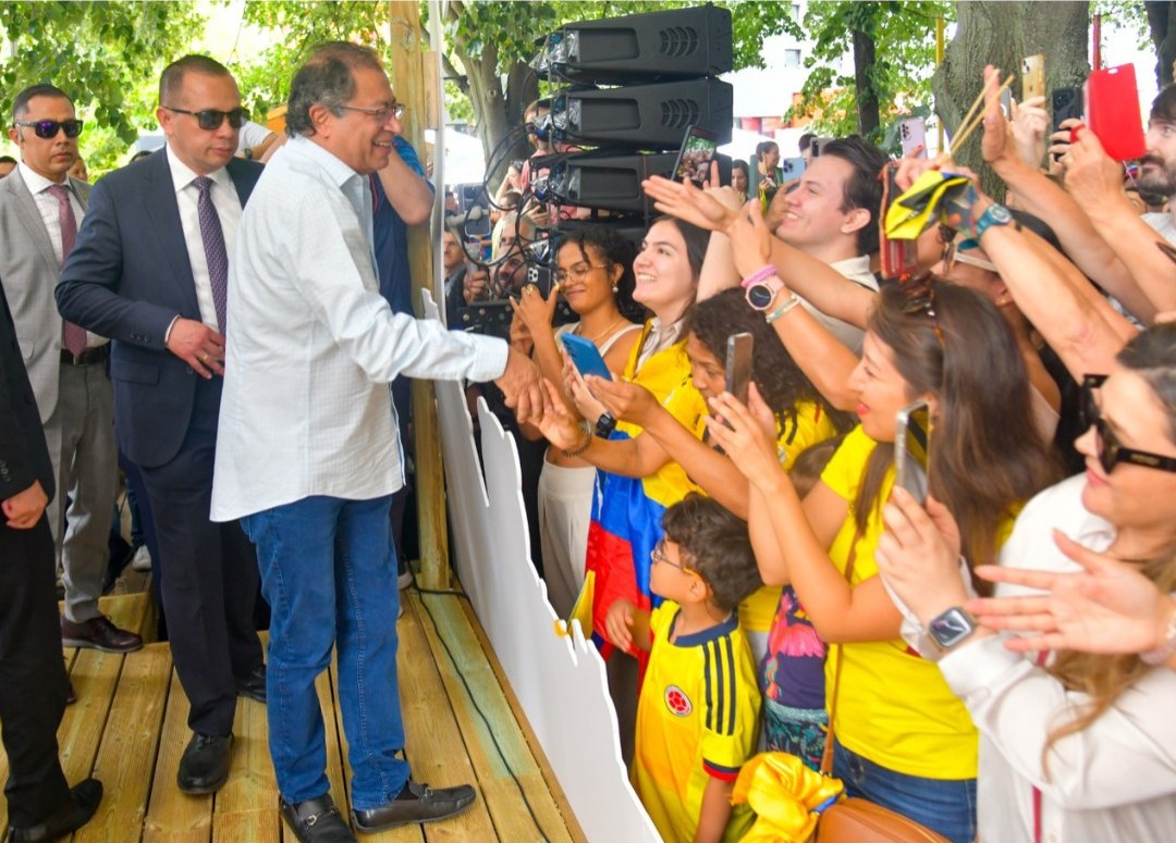 El presidente Petro inauguró la ‘Casa Colombia’ en París por los Juegos Olímpicos ¿Es necesario tal gasto?