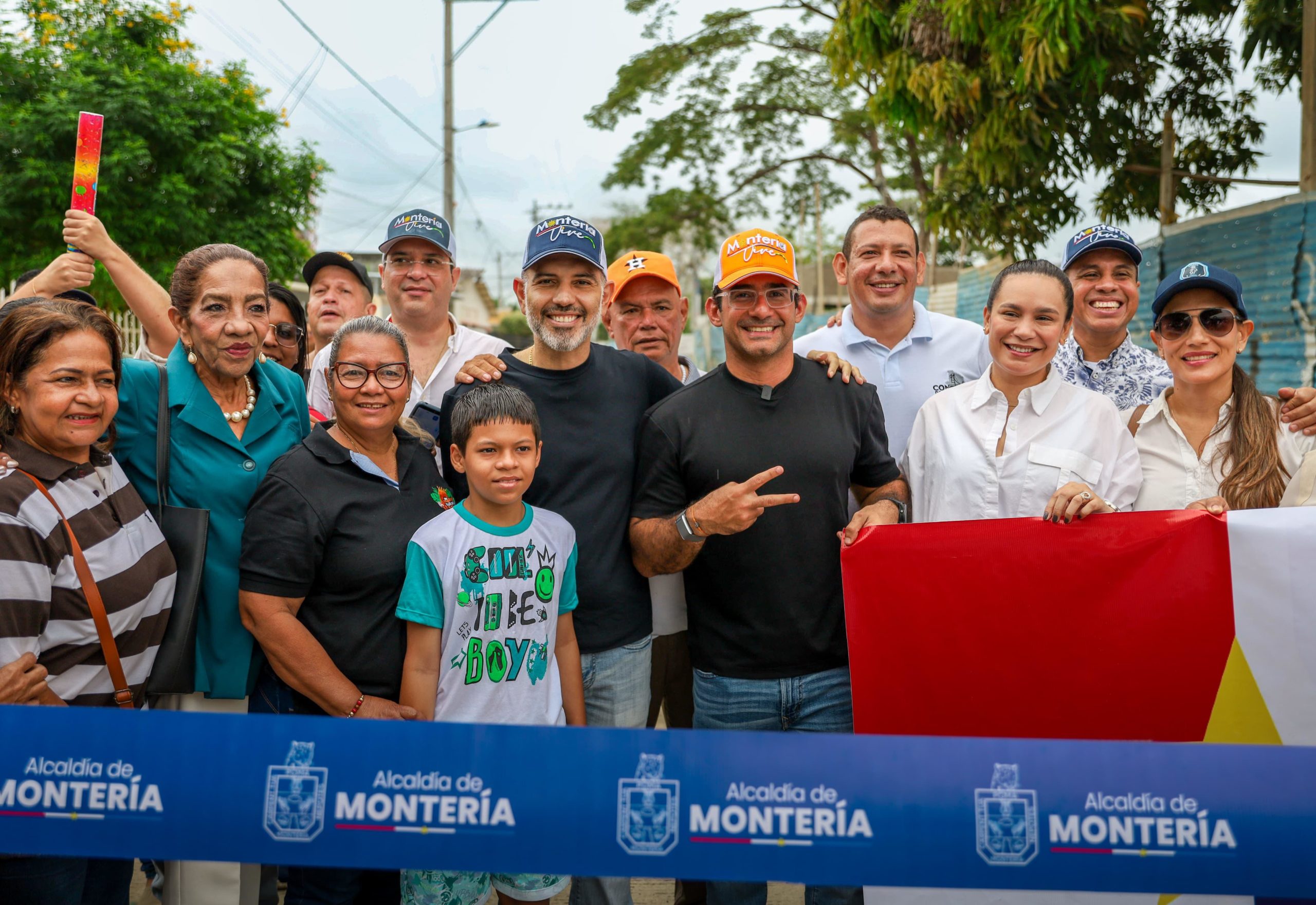 ¡Qué buena noticia! Entregan obra de pavimentación en La Coquera