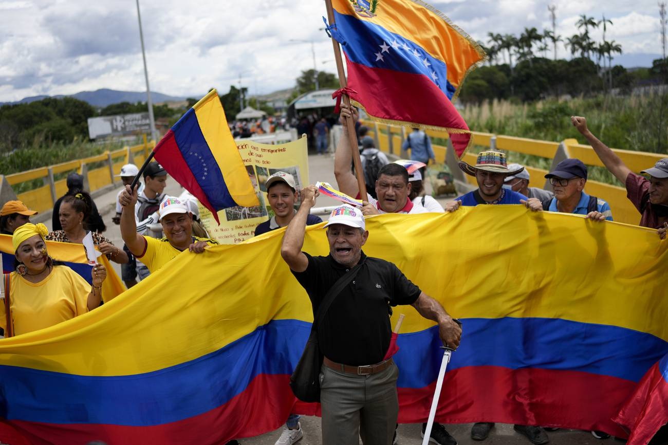 Más del 50% de los colombianos cree que el país puede llegar a ser como Venezuela ¿Y usted qué cree?