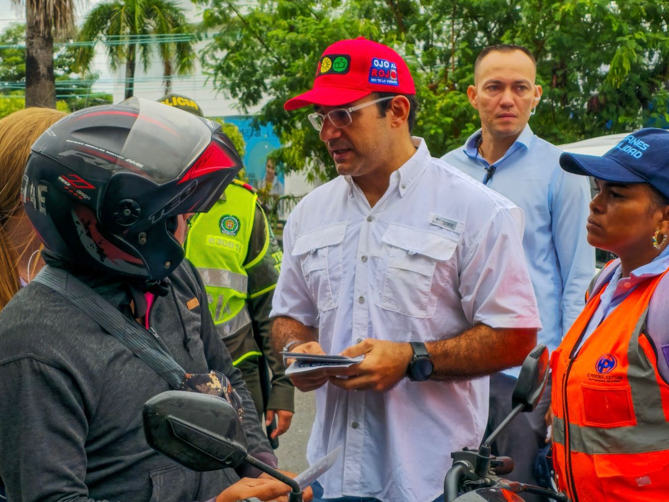 ¡Montería te cuida! Alcalde y secretarios se toman los semáforos de la ciudad con campaña “Ojo al Rojo”