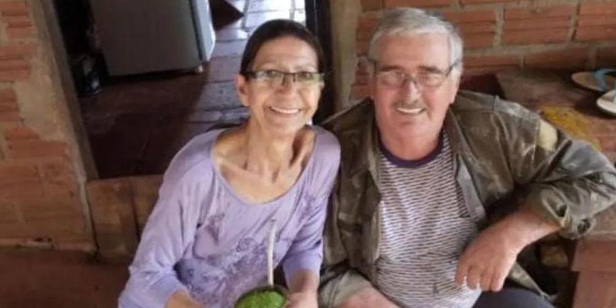 Unidos en la eternidad: después de casi 50 años juntos, pareja fallece por la misma causa y con unas horas de diferencia