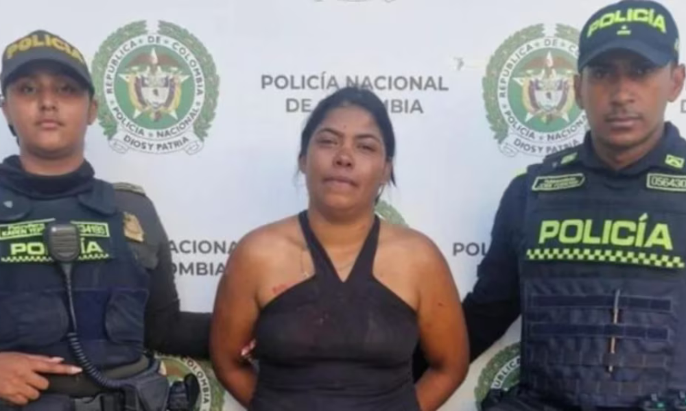 Casi termina en tragedia: Mujer atacó a su novio con un tenedor por llegar borracho de un billar